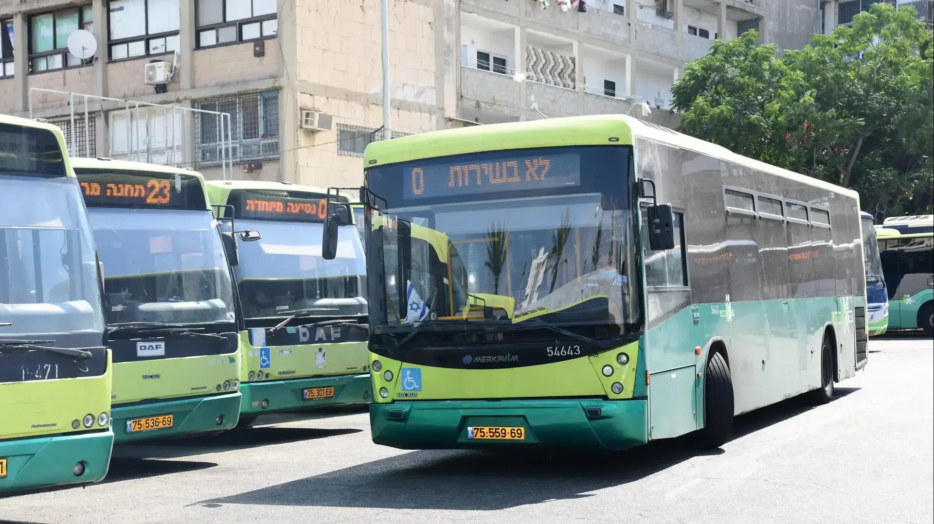 חניון המתנה לאוטובוסים, אגד, נתניה, 31 ביולי 2020