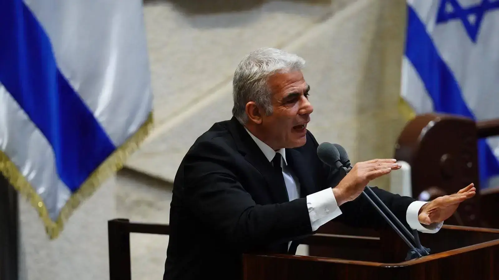 יאיר לפיד בדיון במליאת הכנסת, 5 באוגוסט 2020 יאיר לפיד בדיון במליאת הכנסת, 5 באוגוסט 2020