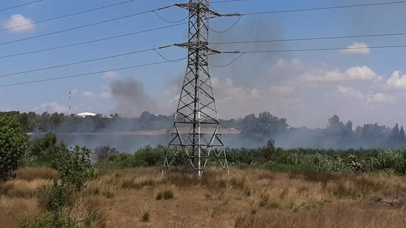 שריפה בשדה באור הנר כתוצאה מבלוני תבערה, 10 באוגוסט 2020 שריפה בשדה באור הנר כתוצאה מבלוני תבערה, 10 באוגוסט 2020