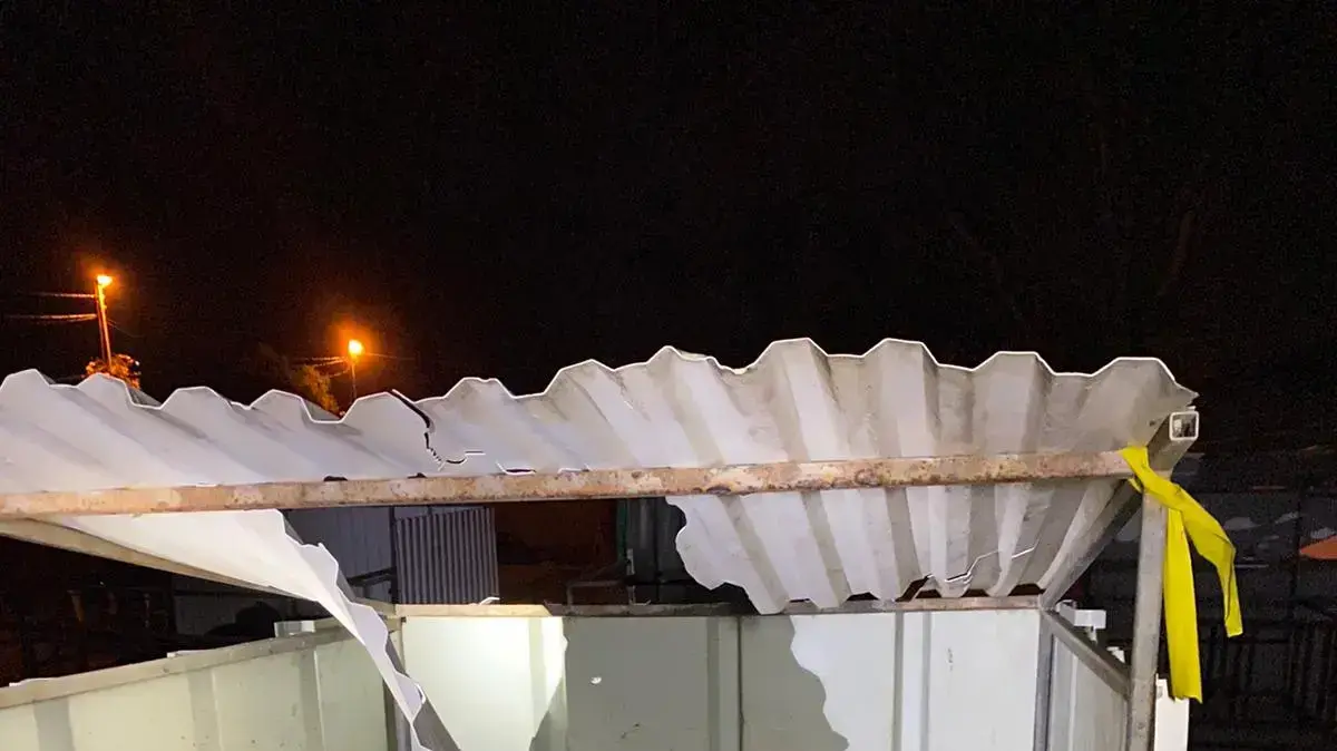 נפילת טיל הלילה בשטח מועצה אזורית אשכול במהלך התקיפה של יעדי טרור ברצועת עזה, 12 באוגוסט 2020 נפילת טיל הלילה בשטח מועצה אזורית אשכול במהלך התקיפה של יעדי טרור ברצועת עזה, 12 באוגוסט 2020