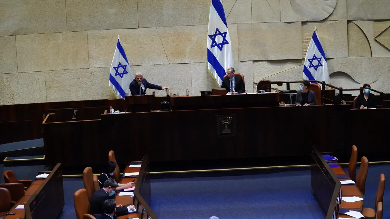 יו"ר האופוזיציה יאיר לפיד בדיון במליאת הכנסת, 12 באוגוסט 2020 יו"ר האופוזיציה יאיר לפיד בדיון במליאת הכנסת, 12 באוגוסט 2020