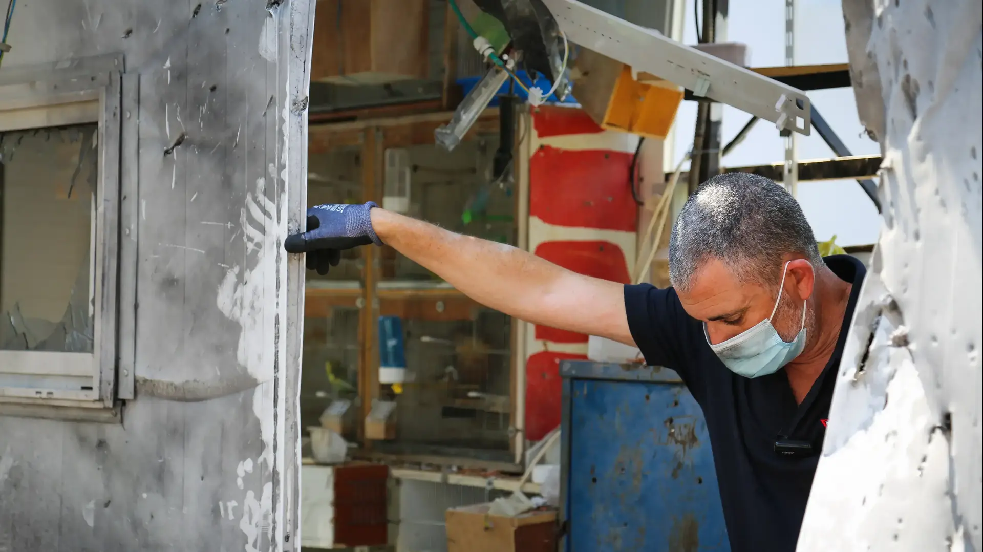 רקטה שנורטה מעזה נחתה בחצר בית בשדרות, נזק נגרם למקום, 16 באוגוסט 2020 רקטה שנורטה מעזה נחתה בחצר בית בשדרות, נזק נגרם למקום, 16 באוגוסט 2020
