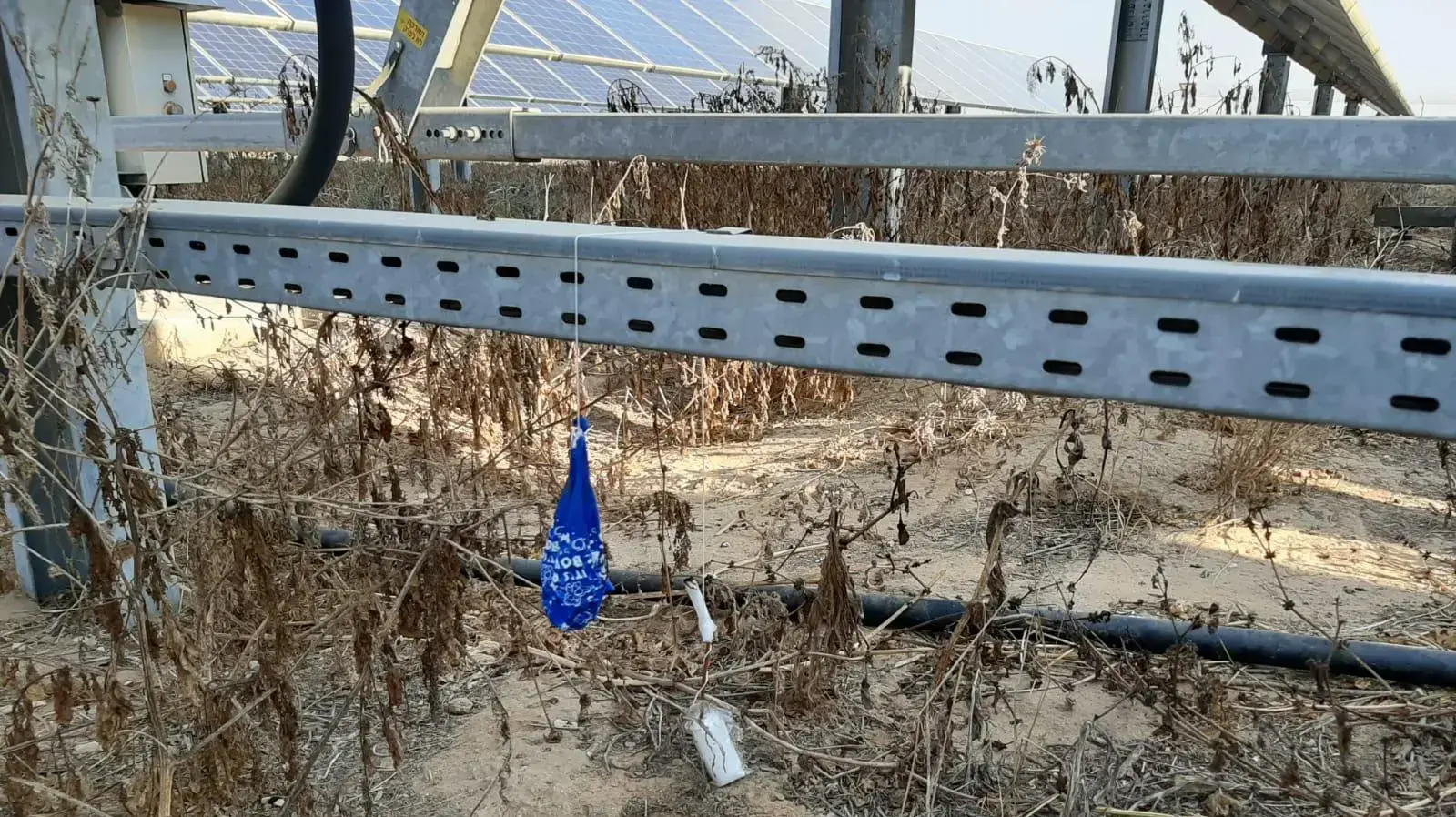 חפץ החשוד כבלון תבערה במועצה האזורית אשכול. 18 באוגוסט 2020 חפץ החשוד כבלון תבערה במועצה האזורית אשכול. 18 באוגוסט 2020