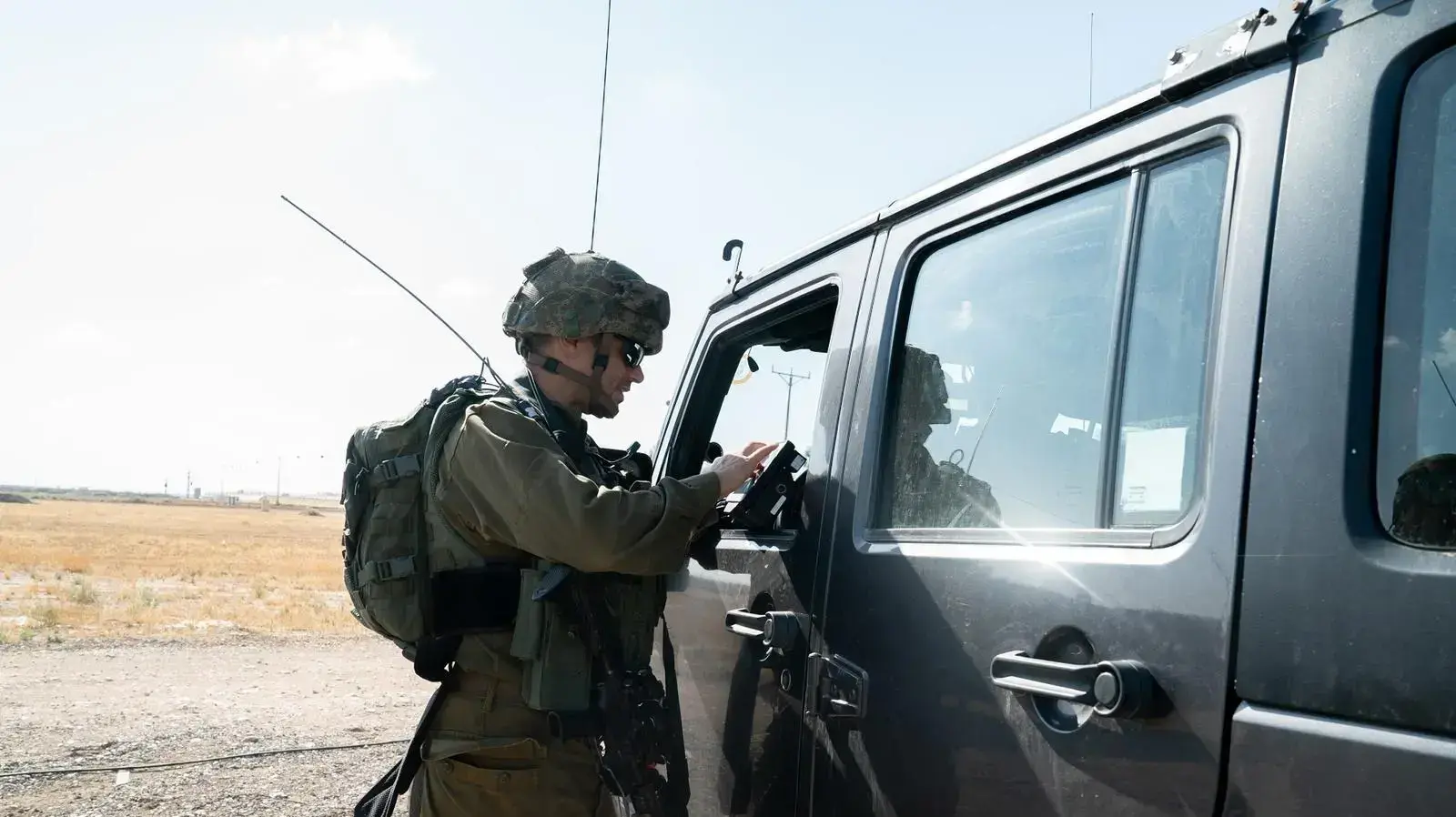 אל"מ בן בשט מפקד חטיבת פארן אל"מ בן בשט מפקד חטיבת פארן