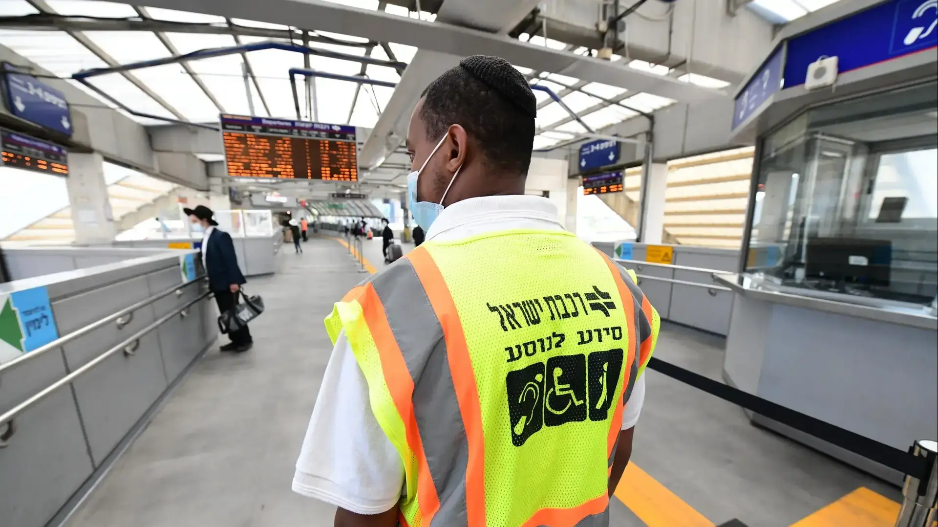 נגישות תחנת רכבת סבידור מרכז נגישות תחנת רכבת סבידור מרכז