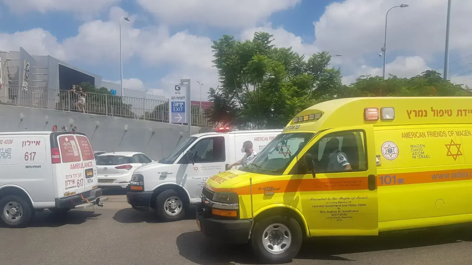 זירת התאונה בה נפצעה תינוקת בת שנה בראשון לציון, 21 באוגוסט 2020 זירת התאונה בה נפצעה תינוקת בת שנה בראשון לציון, 21 באוגוסט 2020