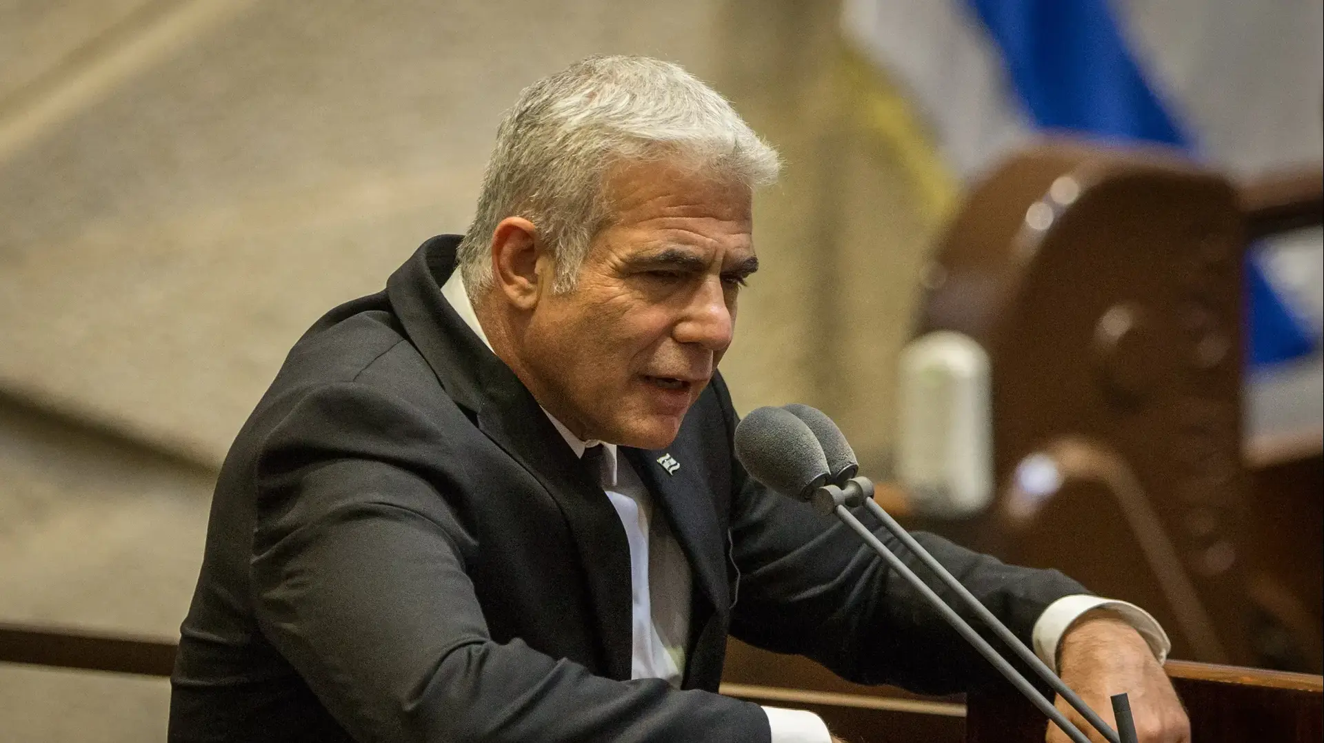 יו"ר יש עתיד, ח"כ יאיר לפיד במהלך נאומו במליאת הכנסת 24 באוגוסט 2020