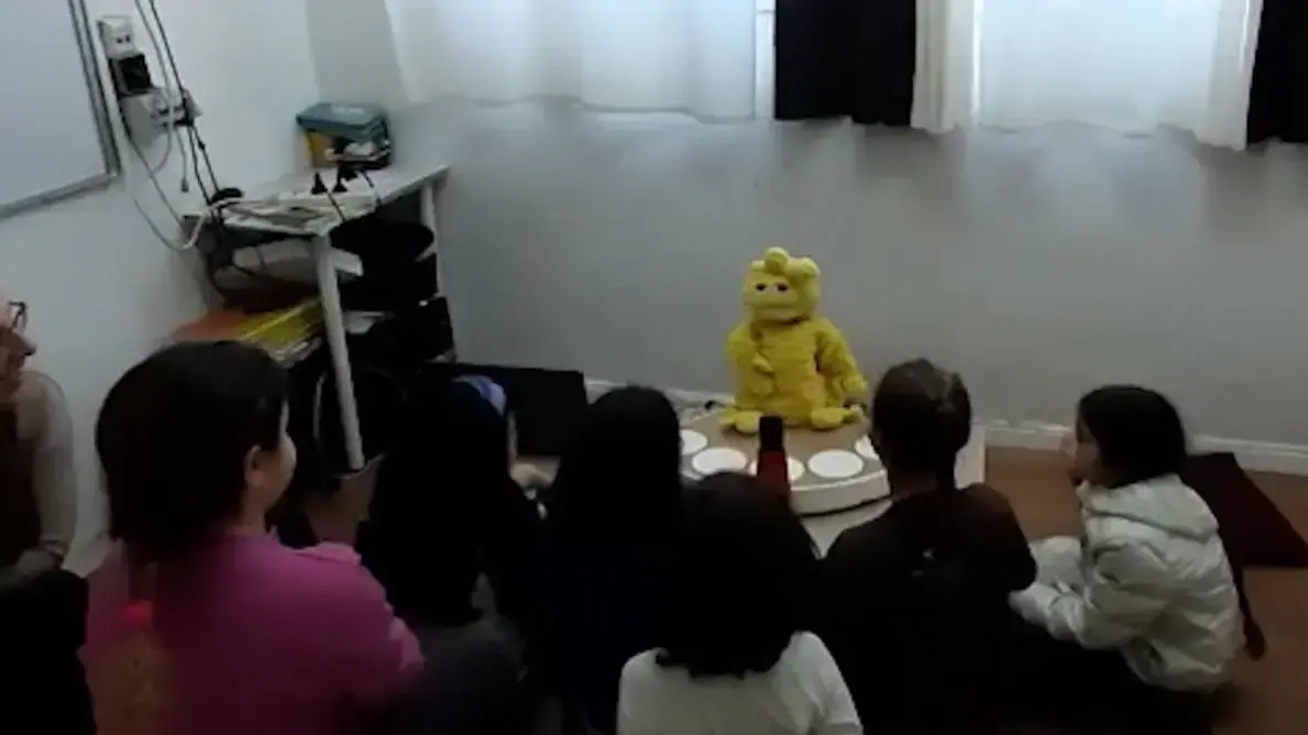 מחקר של אוניברסיטת תל אביב על לימוד של רובוטים את השפה העברית. 23 באוגוסט 2020