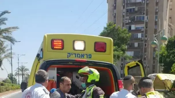 זירת הדקירה בפתח תקווה 26 באוגוסט 2020 זירת הדקירה בפתח תקווה 26 באוגוסט 2020