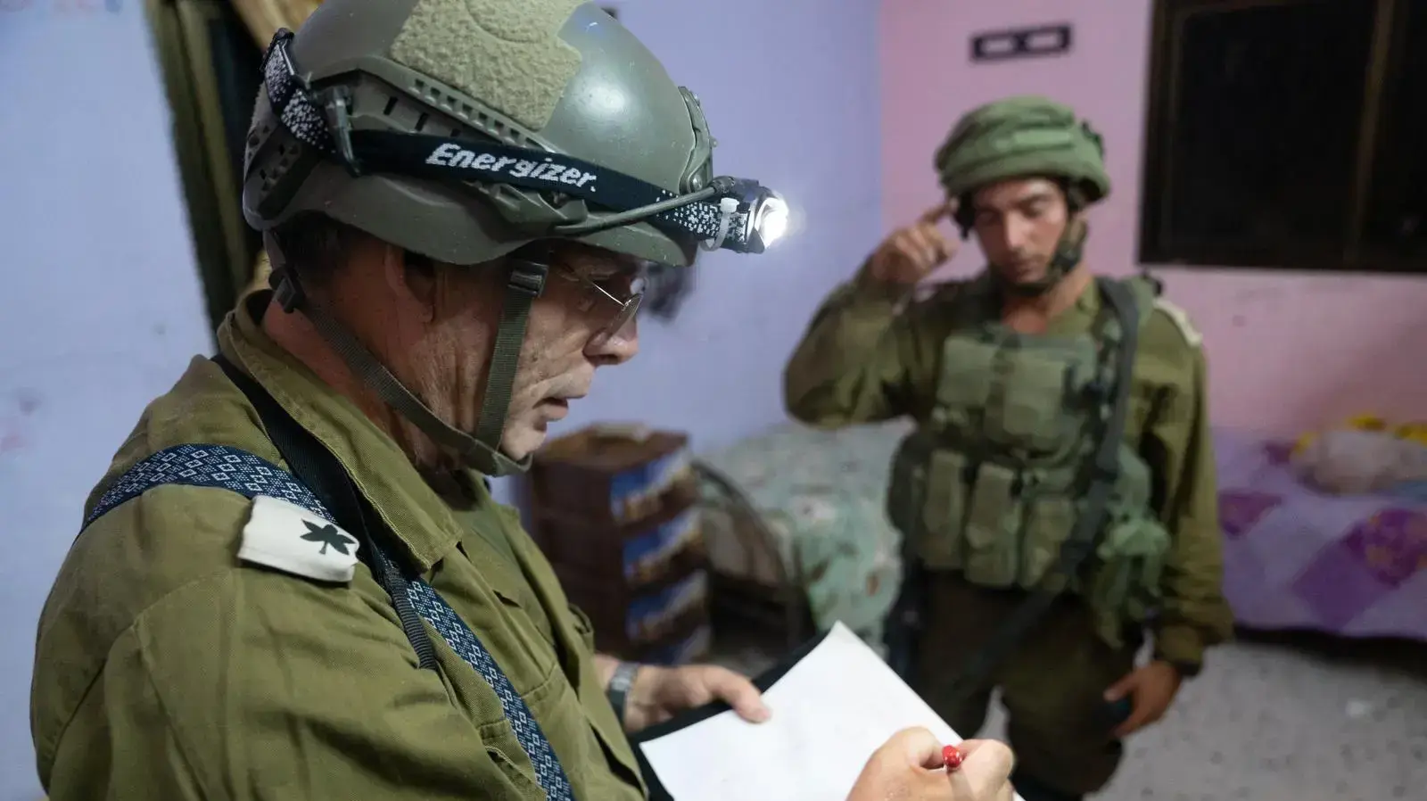 הלילה פעלו לוחמי צה״ל בכפר רוג'יב שבמרחב החטיבה המרחבית ״שומרון״, למיפוי ביתו של המחבל החשוד בביצוע פיגוע הדקירה אתמול (ד') בפתח תקווה, בו נרצח הרב שי אוחיון ז״ל, 27 באוגוסט 2020 הלילה פעלו לוחמי צה״ל בכפר רוג'יב שבמרחב החטיבה המרחבית ״שומרון״, למיפוי ביתו של המחבל החשוד בביצוע פיגוע הדקירה אתמול (ד') בפתח תקווה, בו נרצח הרב שי אוחיון ז״ל, 27 באוגוסט 2020