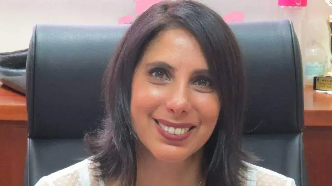 סמדר מורס מנהלת בית ספר "נופים" תל אביב
סמדר מורס מנהלת בית ספר "נופים" תל אביב