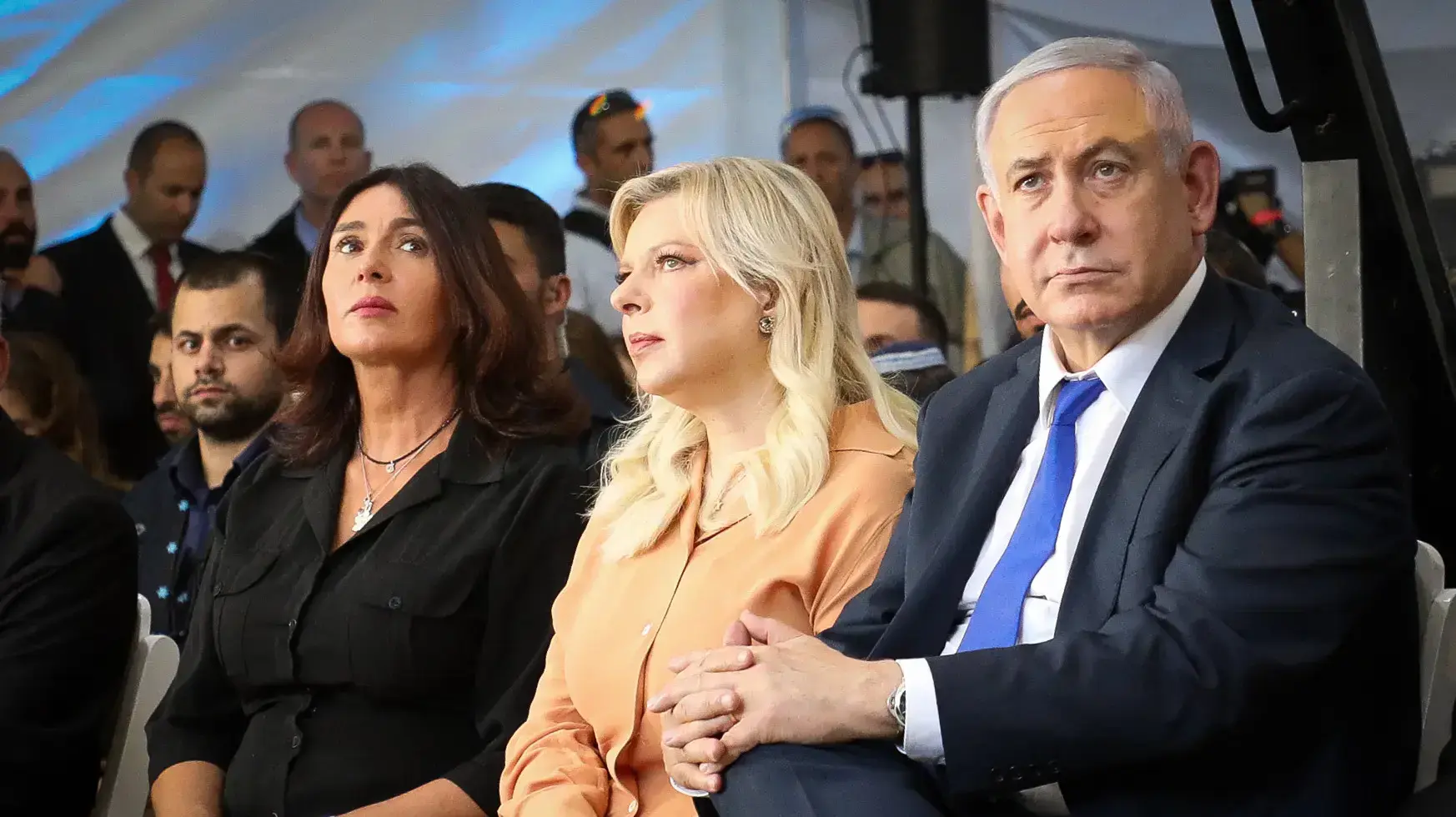 ראש הממשלה בנימין נתניהו, רעייתו שרה נתניהו ומירי רגב, ספטמבר 2019 ראש הממשלה בנימין נתניהו, רעייתו שרה נתניהו ומירי רגב, ספטמבר 2019