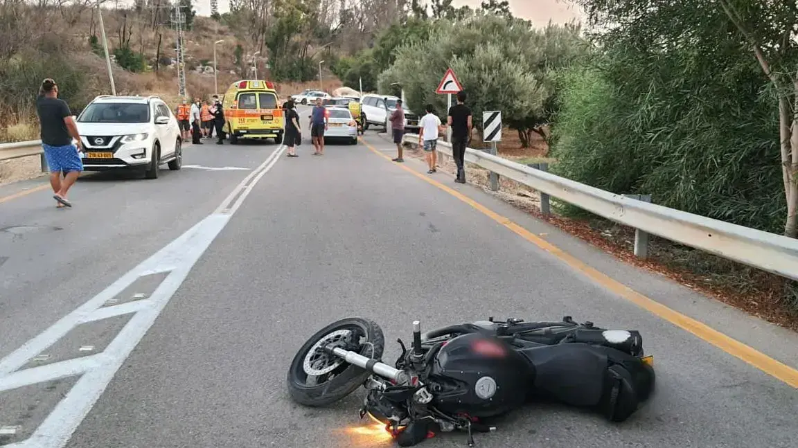 זירת תאונת דרכים בה נהרג רוכב אופנוע, ליד בית שמש, 28 באוגוסט 2020