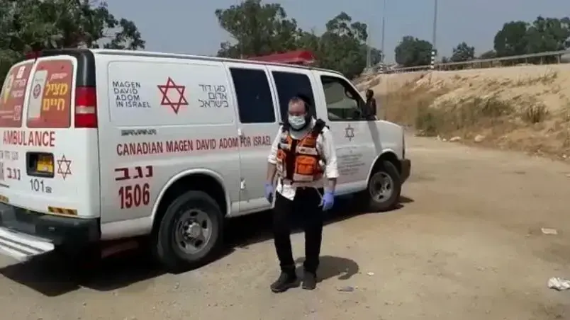 ניידות בזירת האירוע בו נמצא צעיר בן 19 באורח אנוש כתוצאה ממכת חום באוזר שמורת הטבע פורה. 04 בספטמבר 2020 ניידות בזירת האירוע בו נמצא צעיר בן 19 באורח אנוש כתוצאה ממכת חום באוזר שמורת הטבע פורה. 04 בספטמבר 2020