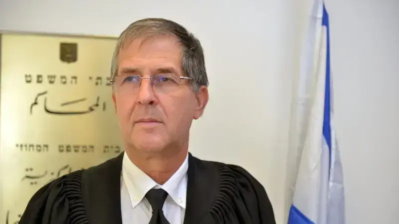נשיא בית המשפט המחוזי חיפה, אב בית הדין, השופט ד"ר רון שפירא נשיא בית המשפט המחוזי חיפה, אב בית הדין, השופט ד"ר רון שפירא