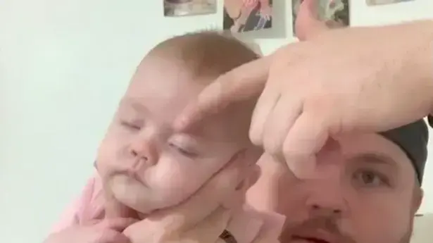 הטריק שירדים את התינוק בשניות הטריק שירדים את התינוק בשניות