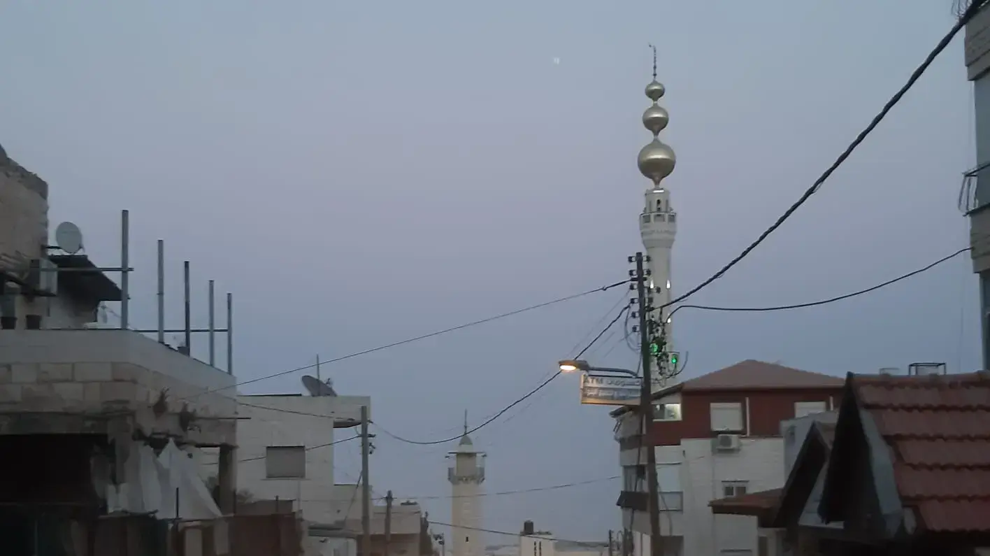 עיסאוויה עם כניסתו של העוצר הלילי בעקובות העלייה בתחלואה מנגיף הקורונה 8 בספטמבר 2020 עיסאוויה עם כניסתו של העוצר הלילי בעקובות העלייה בתחלואה מנגיף הקורונה 8 בספטמבר 2020