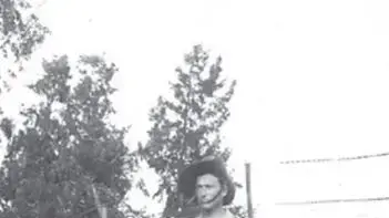 בנימין גייגר, נוטר בכפר גלעדי, 1942
בנימין גייגר, נוטר בכפר גלעדי, 1942