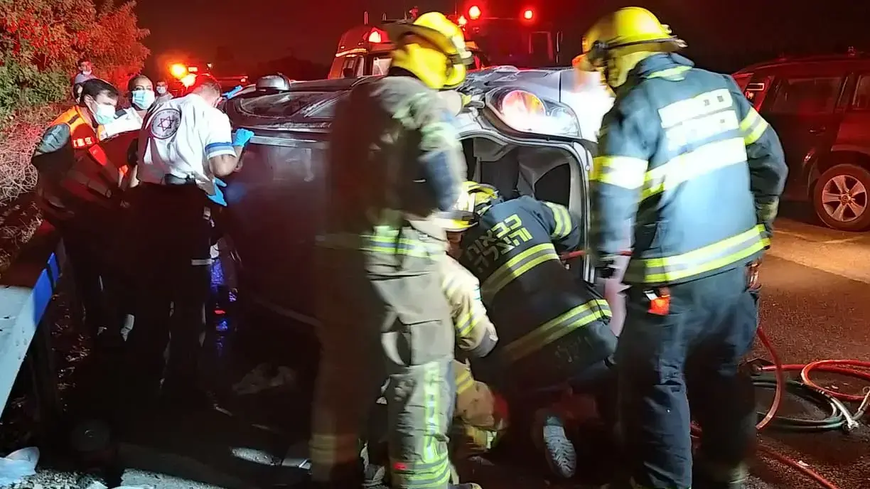 גבר נהרג ואישה נפצעה קשה בתאונת דרכים ליד נצרת. 14 בספטמבר 2020 גבר נהרג ואישה נפצעה קשה בתאונת דרכים ליד נצרת. 14 בספטמבר 2020