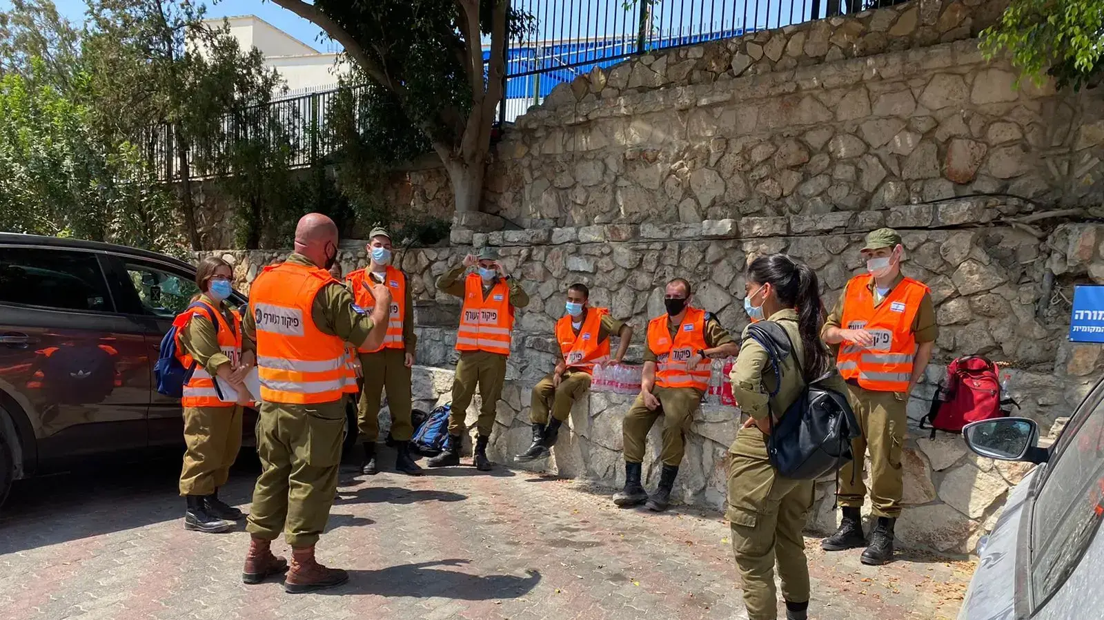פיקוד העורף מסייע בג׳וליס פיקוד העורף מסייע בג׳וליס