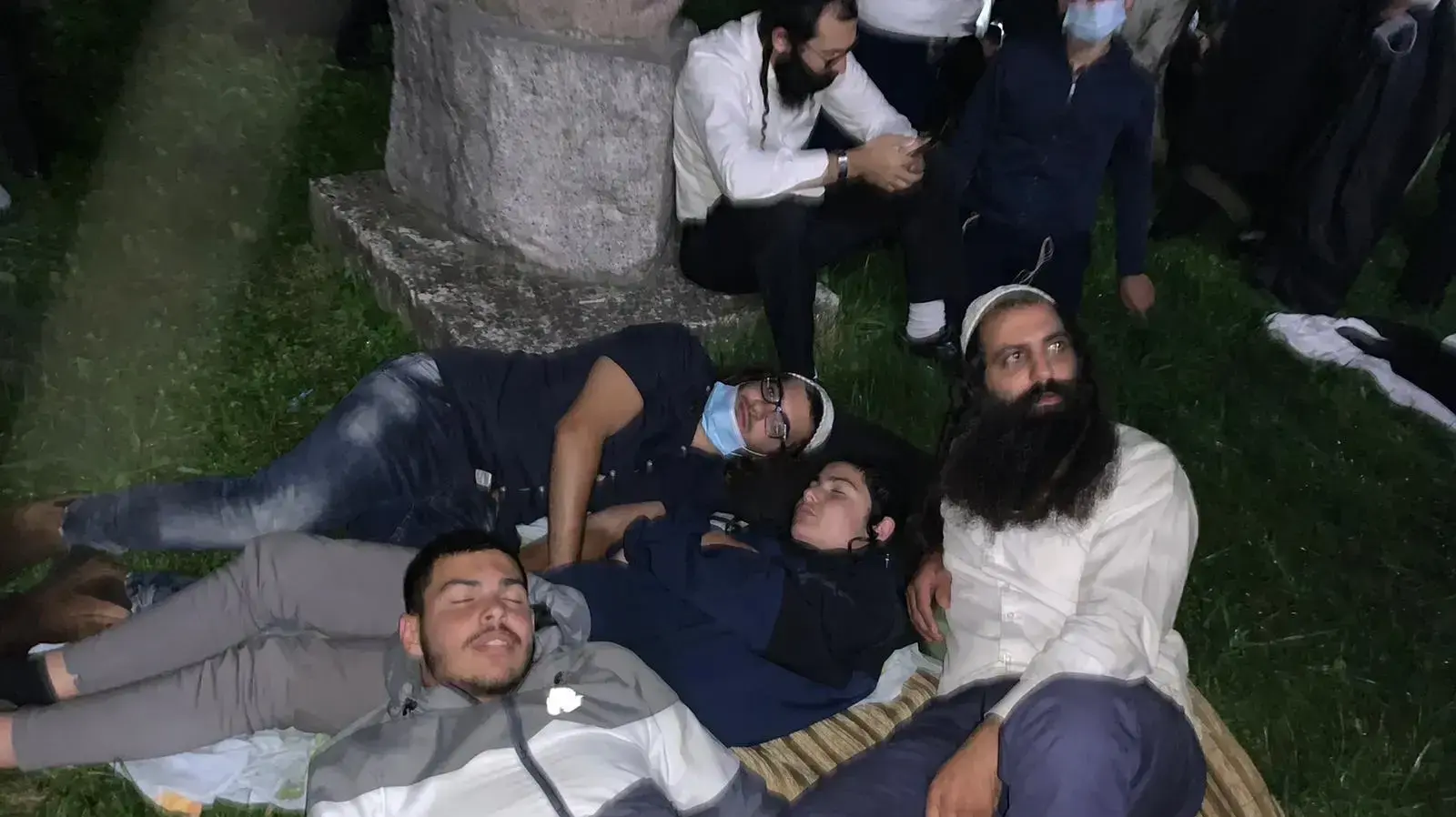 חסידי ברסלב תקועים בין בלארוס לאוקראינה 15 בפסטמבר 2020 