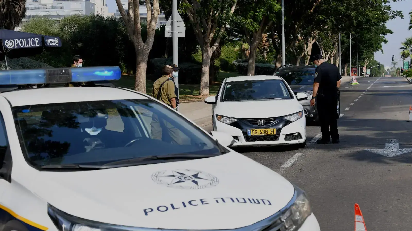 מחסום בכניסה לחוף ים תל ברוך תל אביב בספטמבר 2020 מחסום בכניסה לחוף ים תל ברוך תל אביב בספטמבר 2020