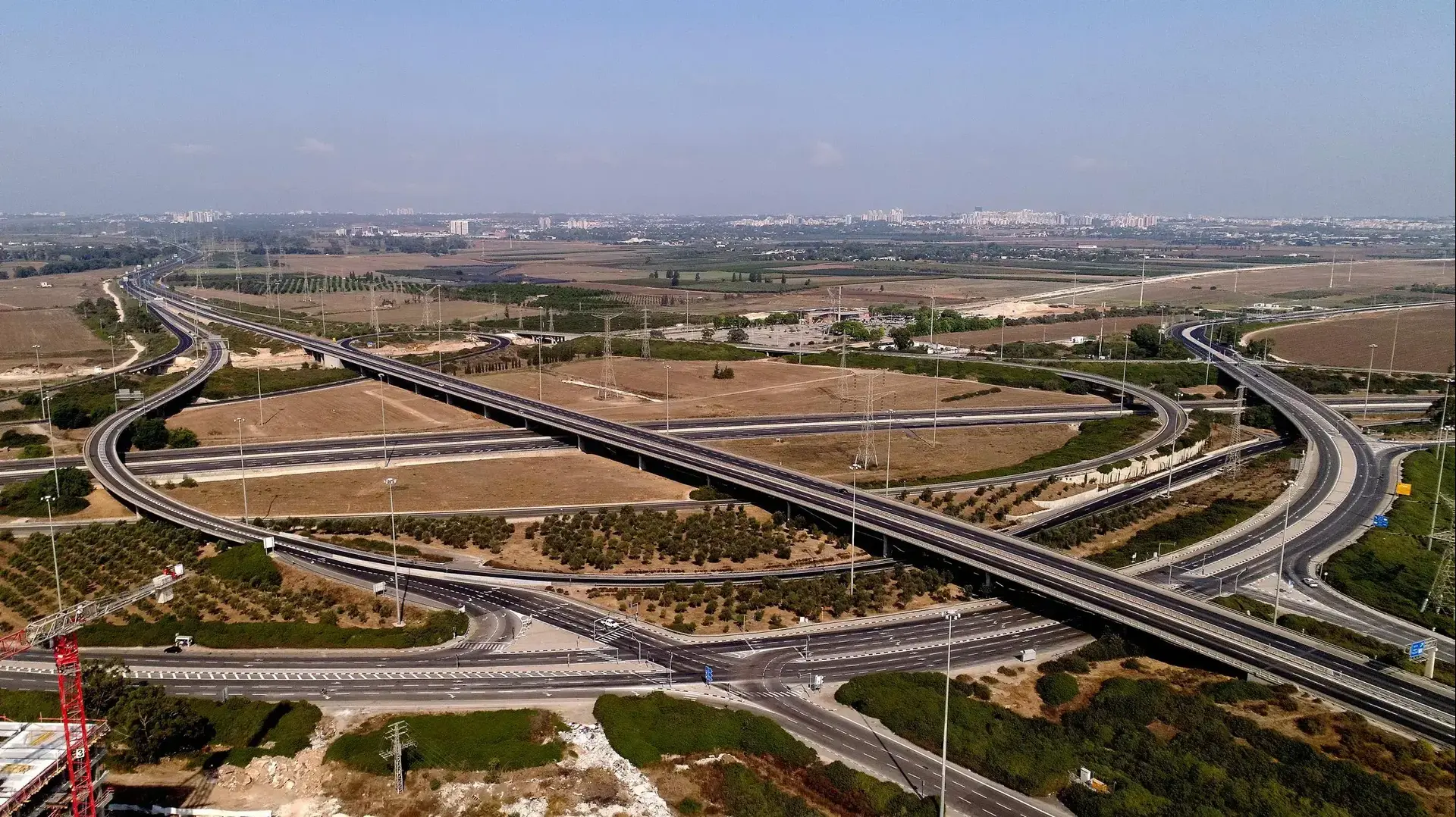 מחלף קסם הגדול ביותר בישראל צומת כביש 6 וכביש 5 במהלך סגר חגי תשרי, 19 בספטמבר 2020