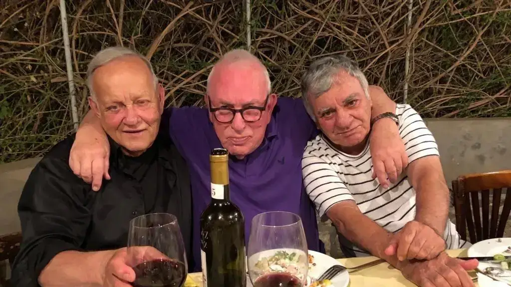 דן שילון, ירון לונדון וגברי בנאי חוגגים יומולדת 80 לבנאי בעין הוד דן שילון, ירון לונדון וגברי בנאי חוגגים יומולדת 80 לבנאי בעין הוד