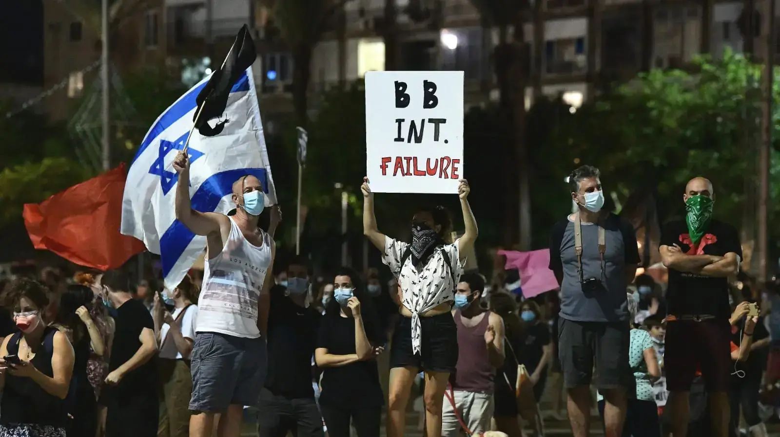 מחאה נגד ראש הממשלה נתניהו, כיכר רבין, תל אביב, 3 באוקטובר 2020 מחאה נגד ראש הממשלה נתניהו, כיכר רבין, תל אביב, 3 באוקטובר 2020
