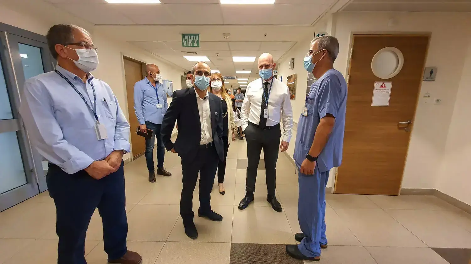 פרופ' רוני גמזו ביקר במרכז הרפואי הלל יפה עם ד"ר מיקי דודקביץ , מנה"ל ביה"ח, חדרה, 6 באוקטובר 2020 פרופ' רוני גמזו ביקר במרכז הרפואי הלל יפה עם ד"ר מיקי דודקביץ , מנה"ל ביה"ח, חדרה, 6 באוקטובר 2020