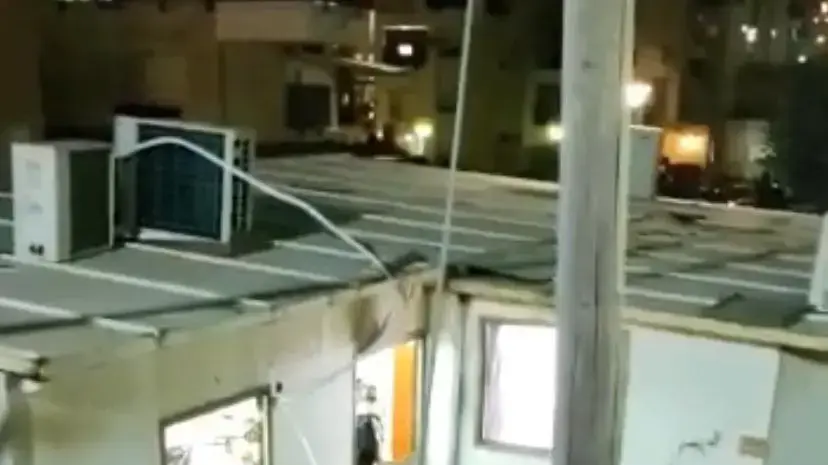 עימותים בין כוחות משטרה למתקהלים בבית כנסת במודיעין עילית בניגוד להנחיות 9 באוקטובר 2020 עימותים בין כוחות משטרה למתקהלים בבית כנסת במודיעין עילית בניגוד להנחיות 9 באוקטובר 2020