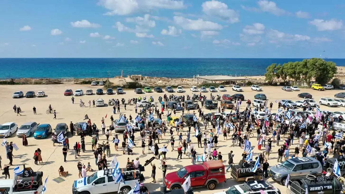 שיירת הצוללת של "חקירה עכשיו" מקריית שמונה לבלפור, 14 באוקטובר 2020 שיירת הצוללת של "חקירה עכשיו" מקריית שמונה לבלפור, 14 באוקטובר 2020