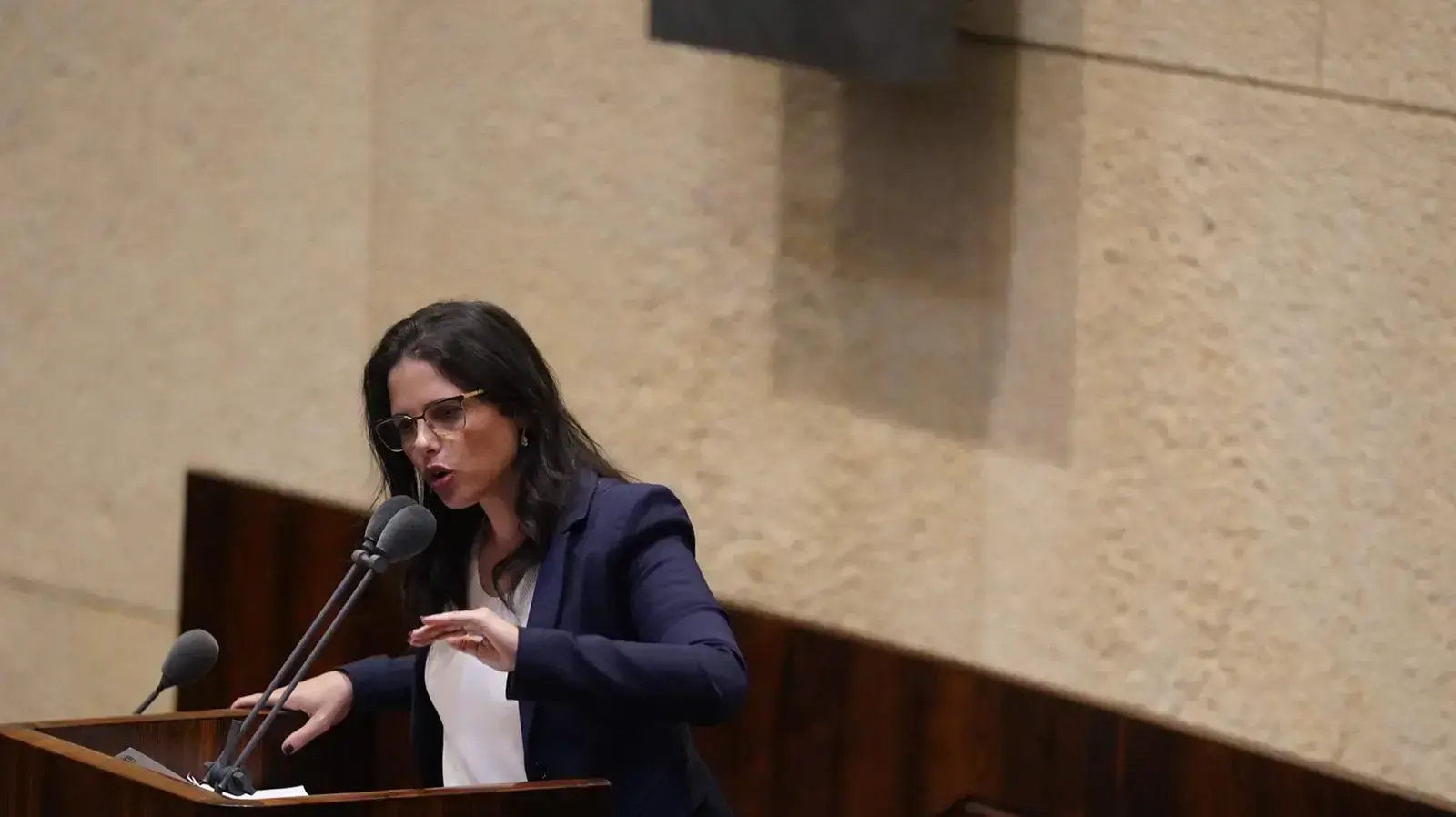 איילת שקד בדיון על "הכישלון המחפיר של ראש הממשלה בניהול המשבר הכלכלי והבריאותי",19 באוקטובר 2020 איילת שקד בדיון על "הכישלון המחפיר של ראש הממשלה בניהול המשבר הכלכלי והבריאותי",19 באוקטובר 2020