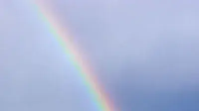 קשת מעל לולים בעין הבשור (אלדד ידידיה)
