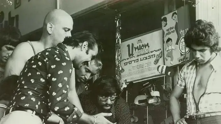 יהודה בארקן, זאב רווח, צ'רלי וחצי יהודה בארקן, זאב רווח, צ'רלי וחצי