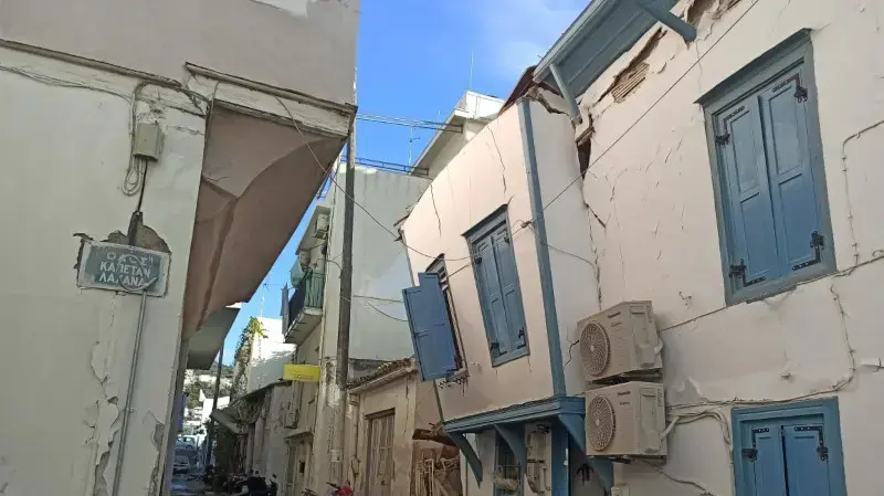 נזקי רעדידת האדמה בסאמוס, יוון 30 באוקטובר 2020 נזקי רעדידת האדמה בסאמוס, יוון 30 באוקטובר 2020