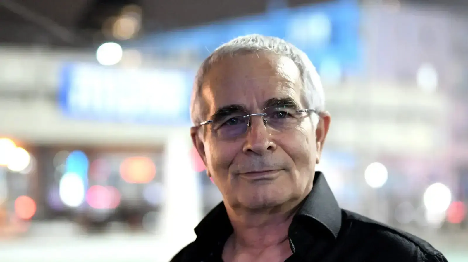 אלוף במיל' עמוס מלכא בהפגנת התנועה לאיכות השלטון נגד רה"מ, בנימין נתניהו בכיכר רבין, תל אביב 31 באוקטובר 2020 אלוף במיל' עמוס מלכא בהפגנת התנועה לאיכות השלטון נגד רה"מ, בנימין נתניהו בכיכר רבין, תל אביב 31 באוקטובר 2020