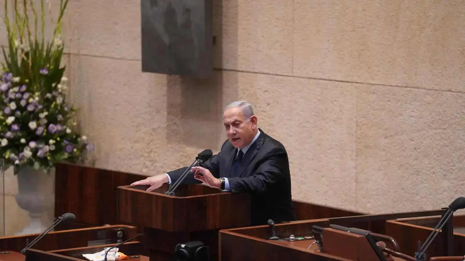 ראש הממשלה בנימין נתניהו, על הסכם השלום עם בחריין, מליאת הכנסת, 10 בנובמבר 2020 ראש הממשלה בנימין נתניהו, על הסכם השלום עם בחריין, מליאת הכנסת, 10 בנובמבר 2020