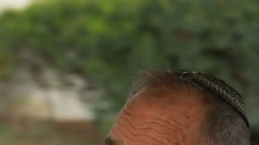 אהרון שחק 