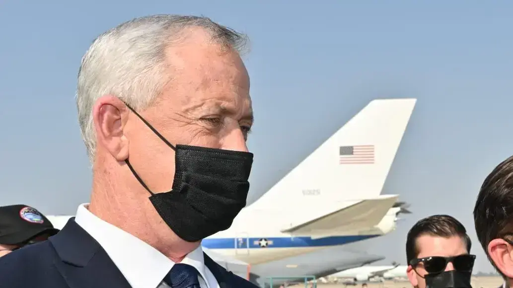 שר הביטחון בני גנץ בנתב"ג, 29 באוקטובר 2020 שר הביטחון בני גנץ בנתב"ג, 29 באוקטובר 2020