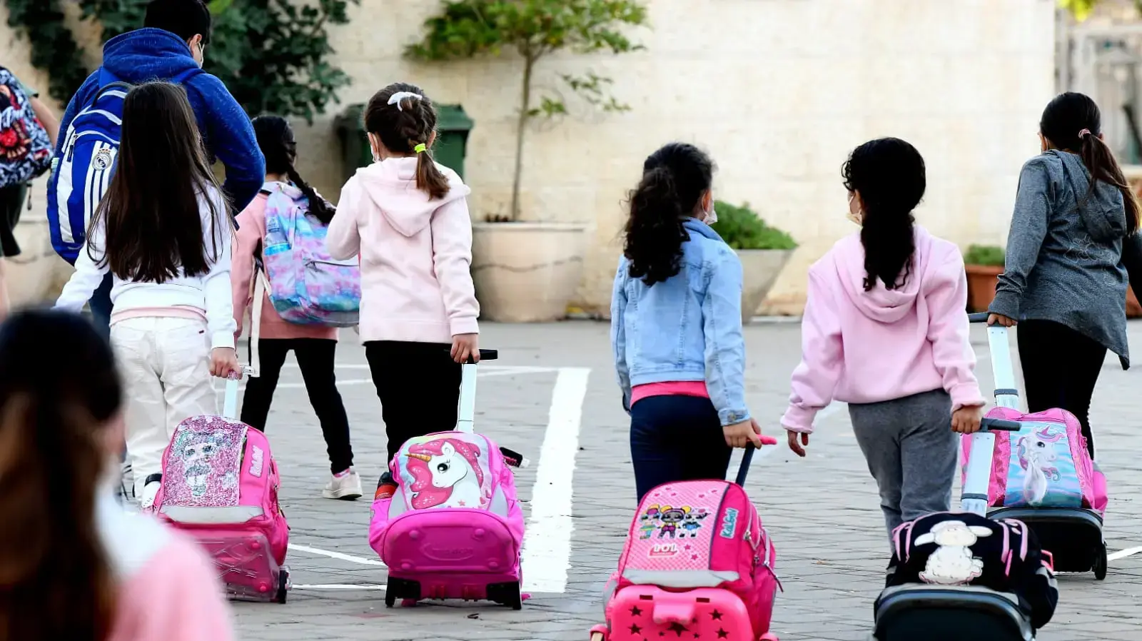 תלמידי כיתות ה-ו חוזרים ללימודים, בי"ס עוזי חיטמן, פתח תקווה, 24 בנובמבר 2020 תלמידי כיתות ה-ו חוזרים ללימודים, בי"ס עוזי חיטמן, פתח תקווה, 24 בנובמבר 2020