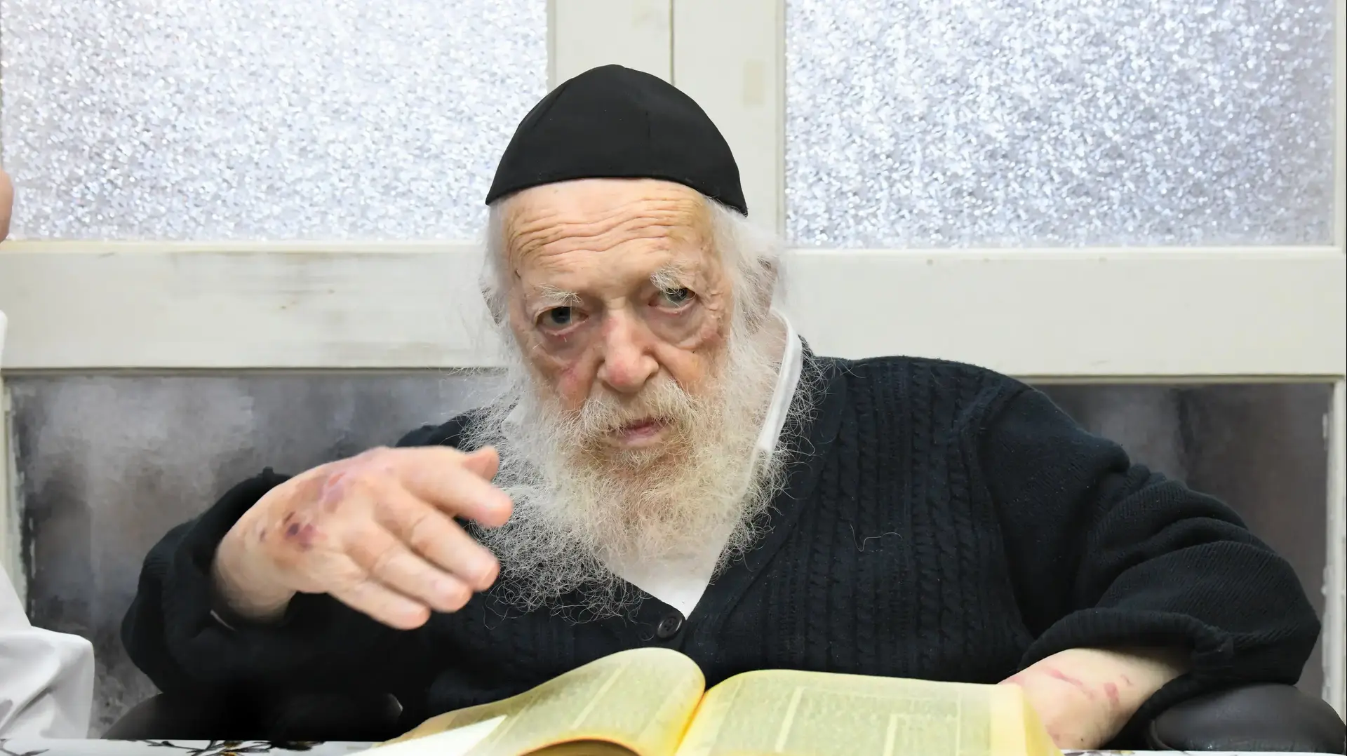 הרב חיים קנייבסקי, בני ברק, 25 בנובמבר 2020 הרב חיים קנייבסקי, בני ברק, 25 בנובמבר 2020