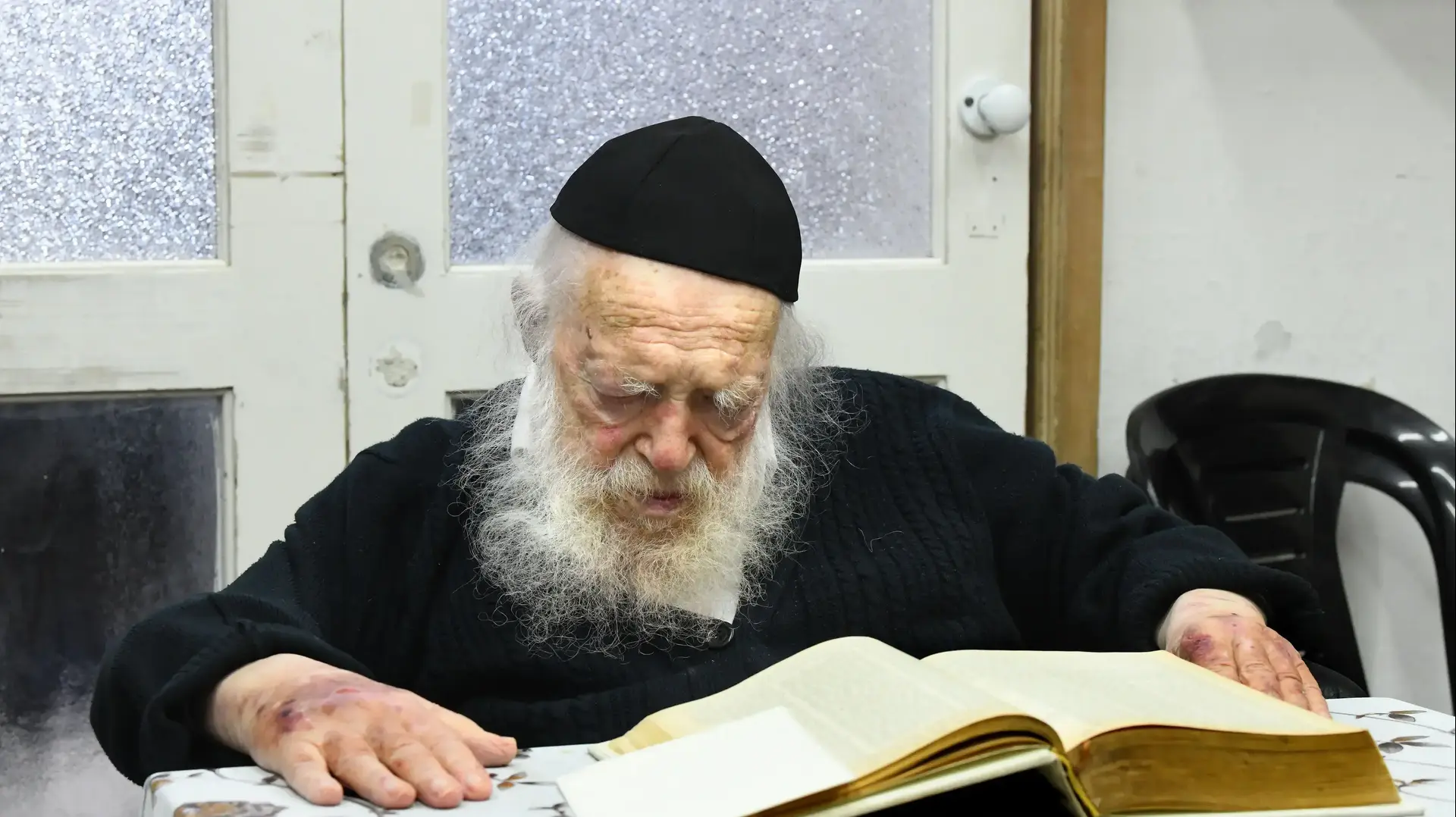 הרב חיים קנייבסקי, בני ברק, 25 בנובמבר 2020 הרב חיים קנייבסקי, בני ברק, 25 בנובמבר 2020