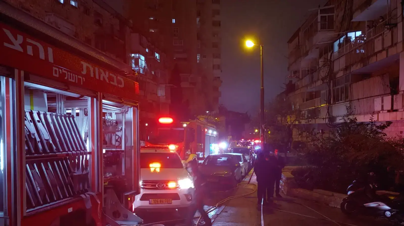 שריפה במבנה בשכונת קריית חיים בירושלים שבה נספה גבר בן 60. 26 בנובמבר 2020 שריפה במבנה בשכונת קריית חיים בירושלים שבה נספה גבר בן 60. 26 בנובמבר 2020