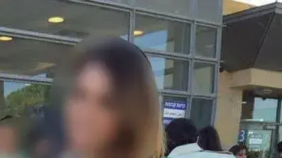 סוהרת מכלא הדרים שנתפסה מכניסה עוגת יומולדת לאסיר ובתוכה נמצא חומר החשוד כסם סוהרת מכלא הדרים שנתפסה מכניסה עוגת יומולדת לאסיר ובתוכה נמצא חומר החשוד כסם