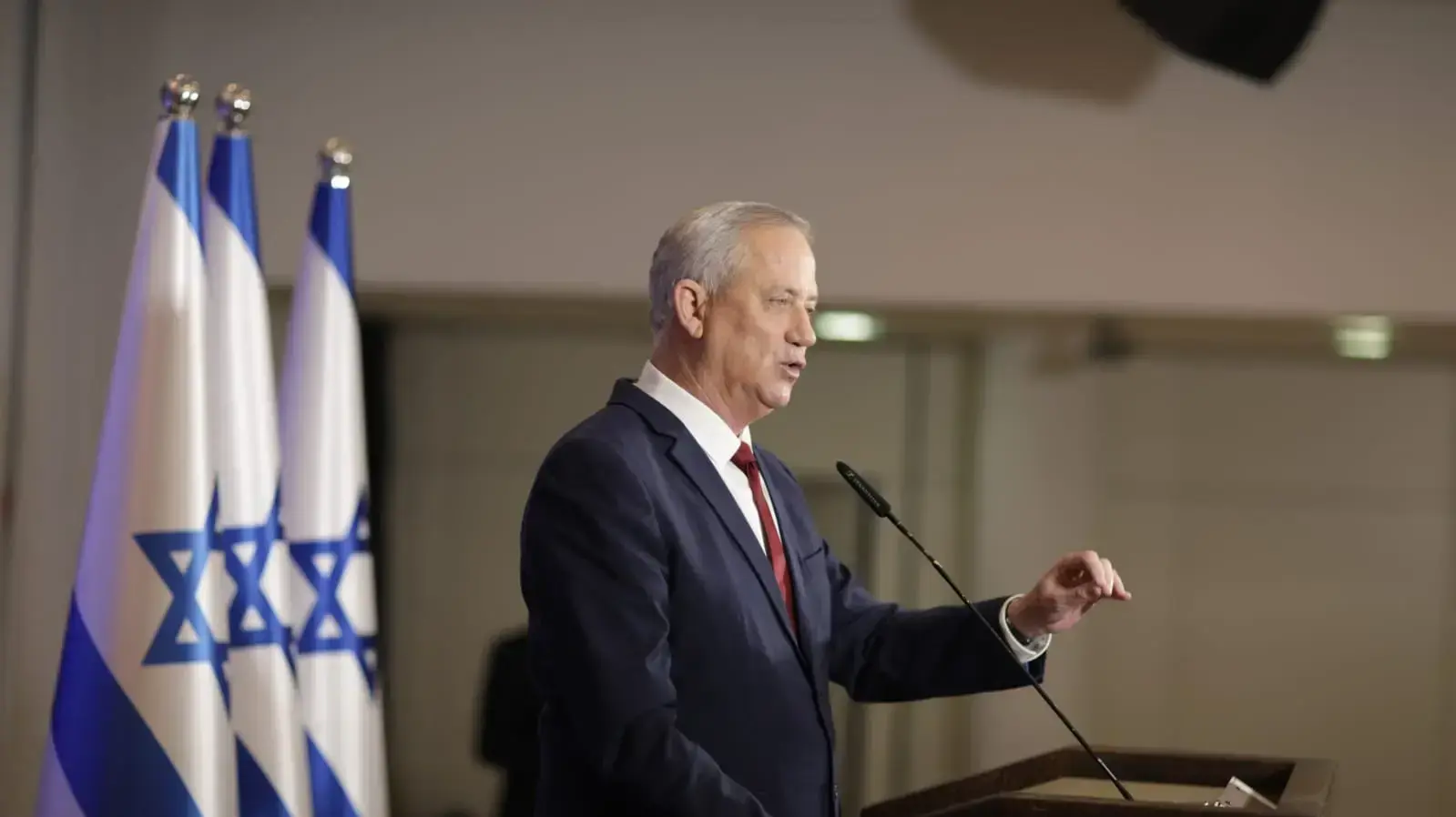 יו"ר כחול לבן, בני גנץ במהלך הצהרתו לתקשורת 1 דצמבר 2020 יו"ר כחול לבן, בני גנץ במהלך הצהרתו לתקשורת 1 דצמבר 2020