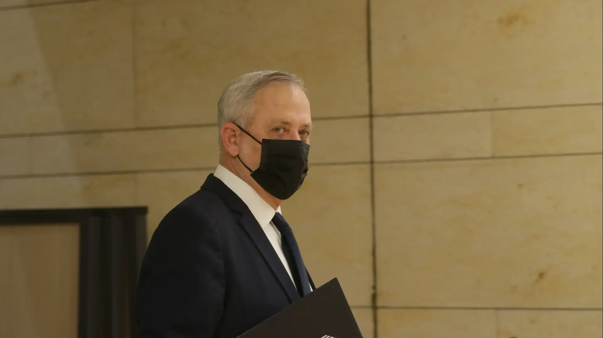 בני גנץ ביום ההצבעה על פיזור הכנסת, 2 בדצמבר 2020