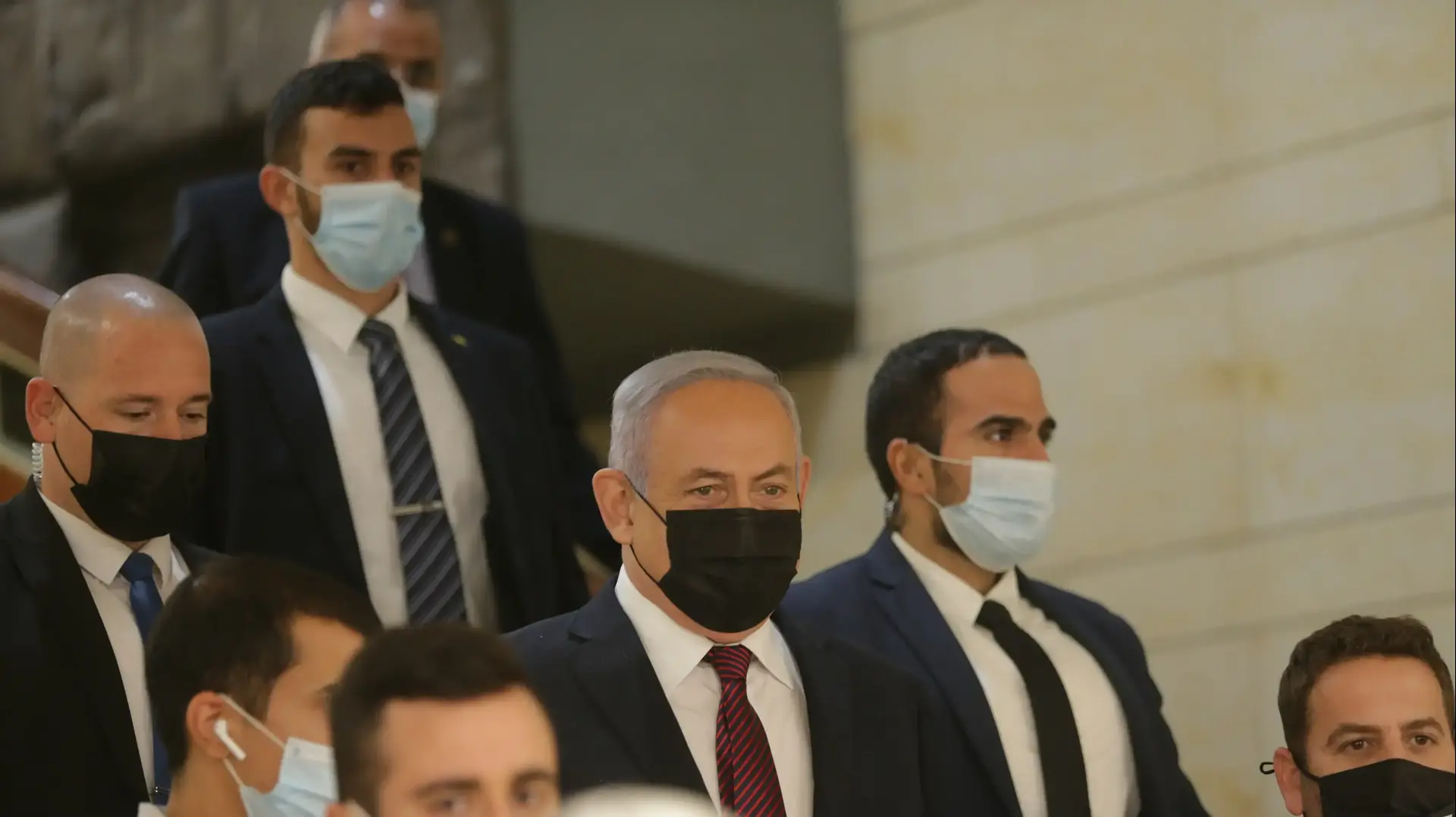 רה"מ בנימין נתניהו ביום ההצבעה על פיזור הכנסת, 2 בדצמבר 2020 רה"מ בנימין נתניהו ביום ההצבעה על פיזור הכנסת, 2 בדצמבר 2020