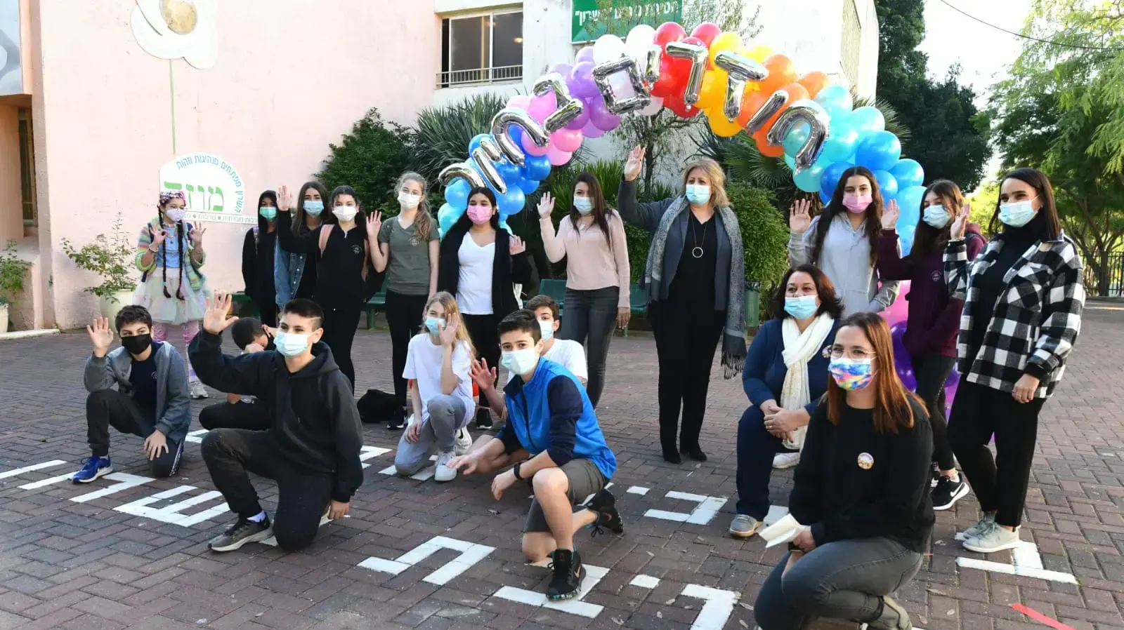 תלמידים חוזרים ללימודים, חטיבת ביניים השרון, רעננה, 6 בדצמבר 2020 תלמידים חוזרים ללימודים, חטיבת ביניים השרון, רעננה, 6 בדצמבר 2020
