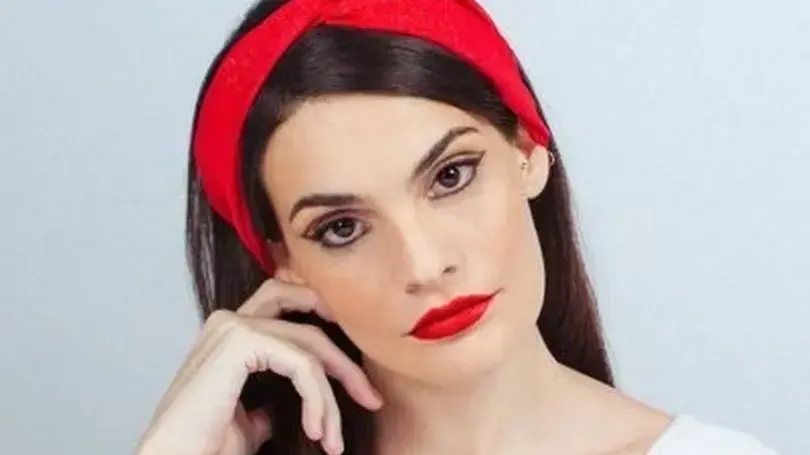 קלואי, שאחותה חשבה שיש להם אח סודי קלואי, שאחותה חשבה שיש להם אח סודי